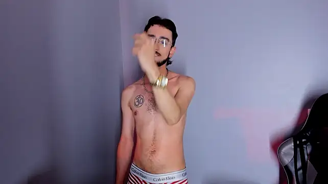 Harry_777_hot live cam on Stripchat