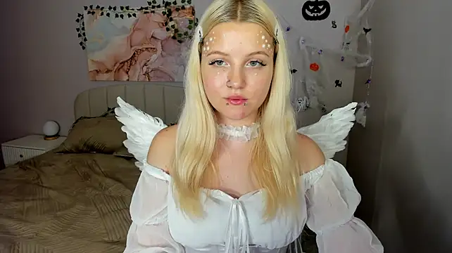 Velvet-Lun live cam on Stripchat