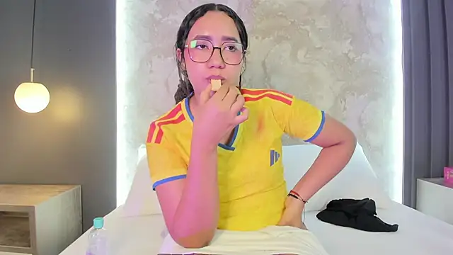 alysson_moon_