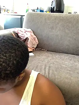 TThickblackpussy1 live cam on Stripchat