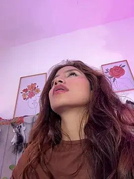 naomiii__ live sex cam
