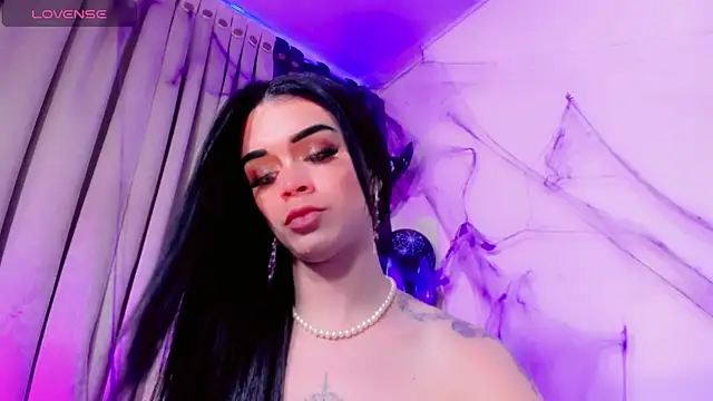 lesly_xx live cam on Stripchat