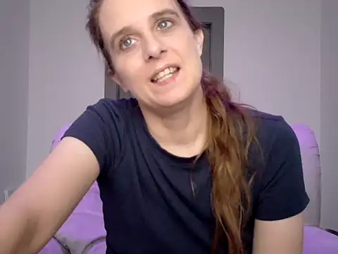 Chantalee live cam preview