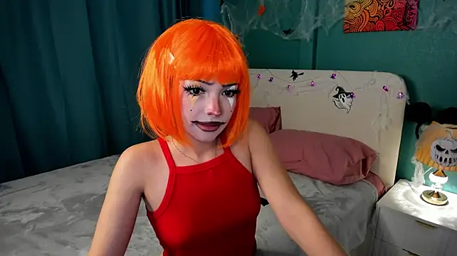 Shy_bunnyyy live cam on Stripchat