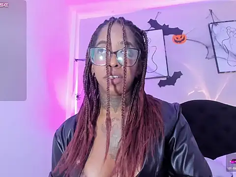 Pauline_Fox