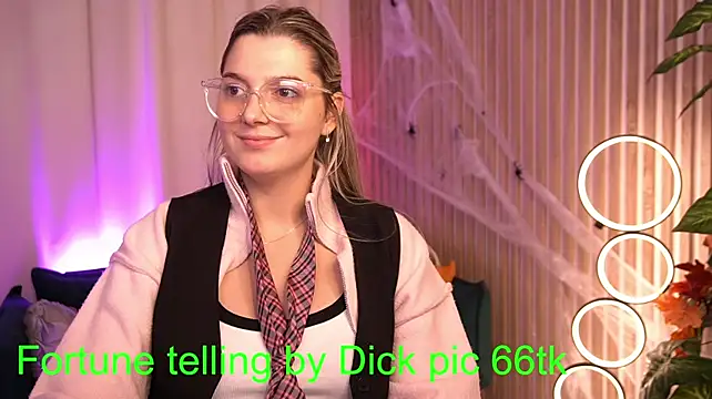 LucreciaStorm