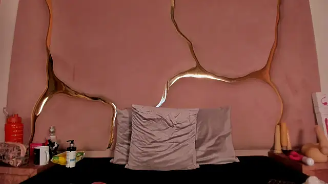 AntonelaBlaze live cam on Stripchat