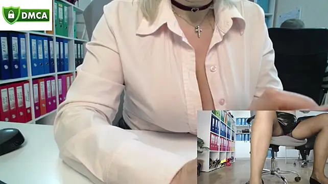 secret-office live sex cam