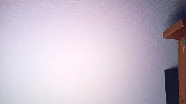 Yournaughty live cam on Stripchat