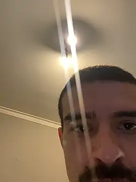 Ivis1999 live cam on Stripchat