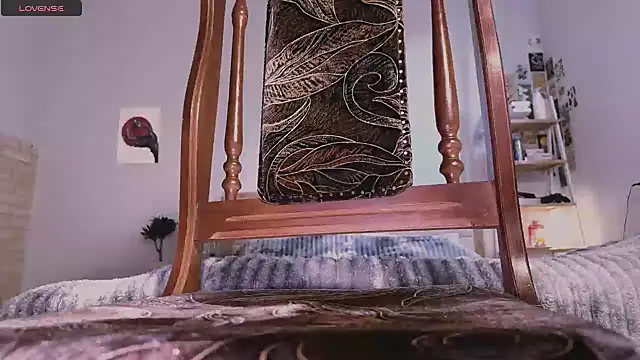 KitBiggestClit