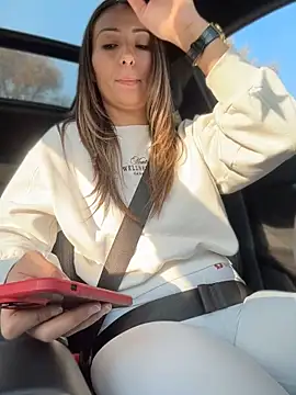 Wonder_Kari webcam