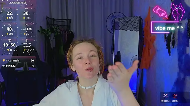 Ricki_Bloom live cam on Stripchat