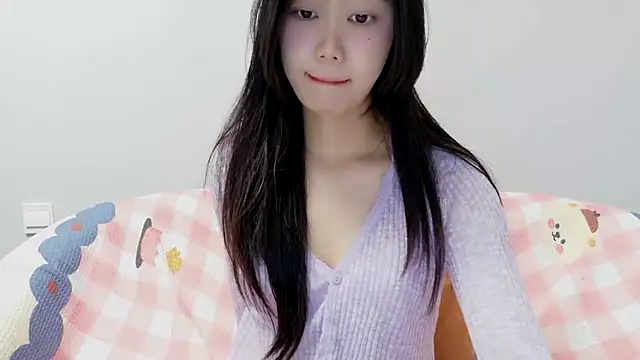 yuyu9988 live cam on Stripchat
