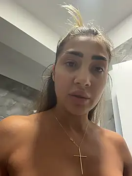 BonyBon29 live cam on Stripchat