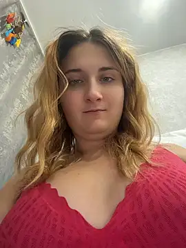 AdelRich live cam on Stripchat