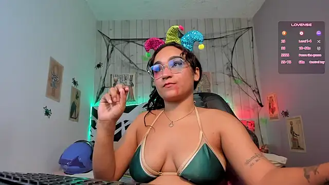 salome_rojas_ live cam on Stripchat