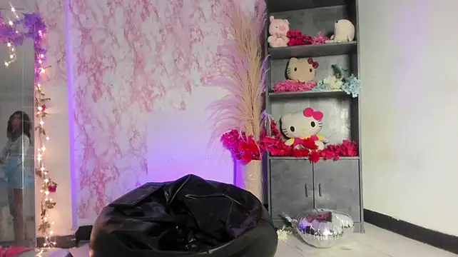Sofia_Jimenez__ live cam on Stripchat