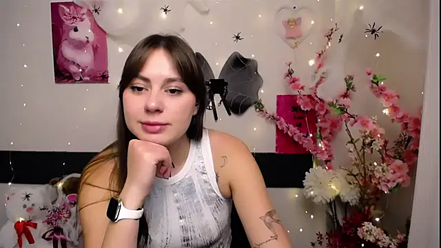 Amanda_Bright_ live cam on Stripchat