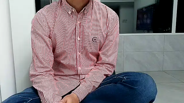 nole_china7 live cam on Stripchat