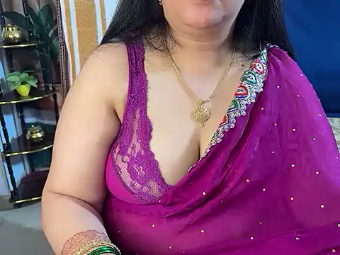 Curvy_Vincy4