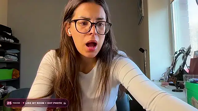 TawnaSeveryn webcam