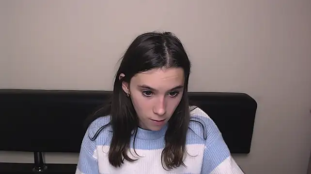 RosaRay_ live cam on Stripchat