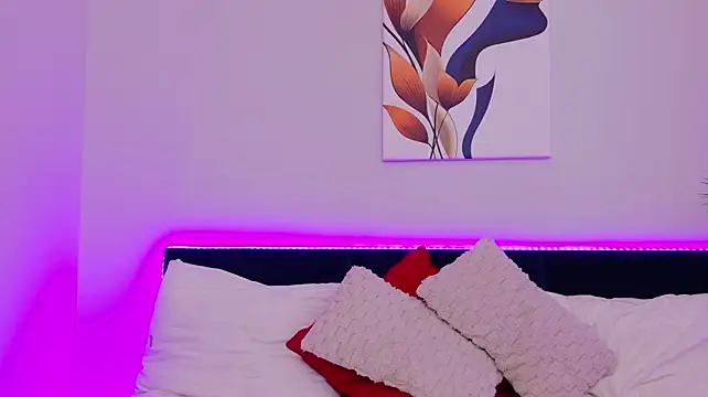 BlondieEve live cam on Stripchat