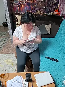 LedyEva live cam on Stripchat