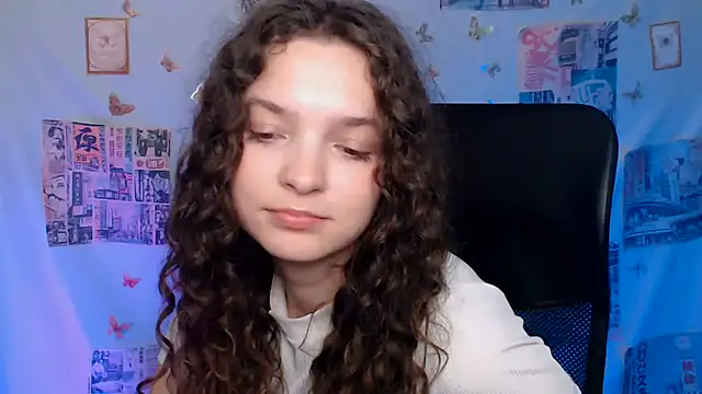 _SusieSu_ live cam on Stripchat