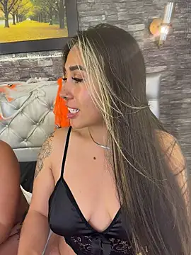 ManuelaVeeleez