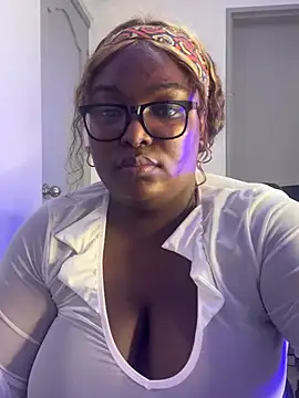 may_storm live cam on Stripchat