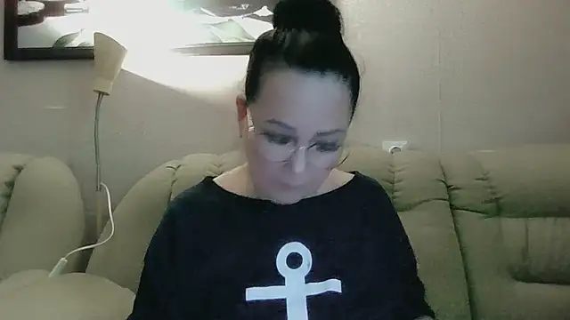 infinity_loveliness live cam on Stripchat
