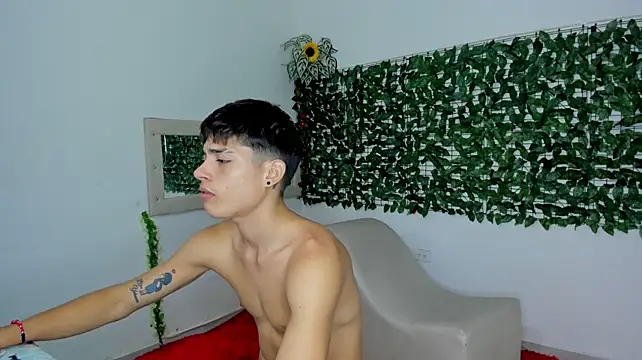 The_beby_guy live cam on Stripchat