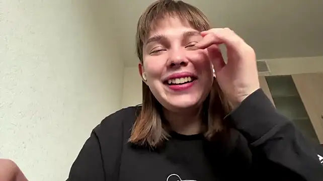 VivienneWakenight live cam on Stripchat