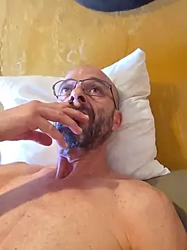 wildfuckano live cam on Stripchat
