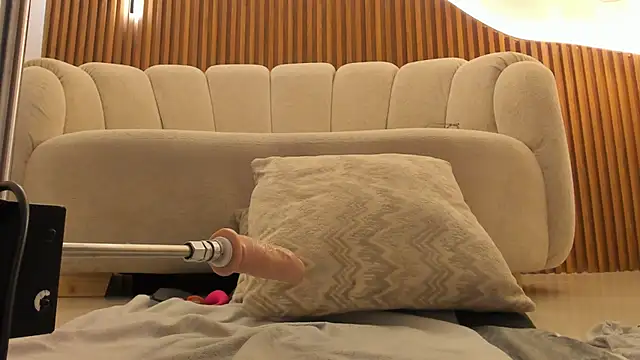 anellejones live cam on Stripchat