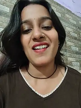 Rishika_00 live cam on Stripchat