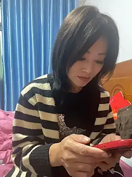 Lipinger live now