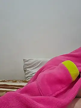 altinya live cam on Stripchat