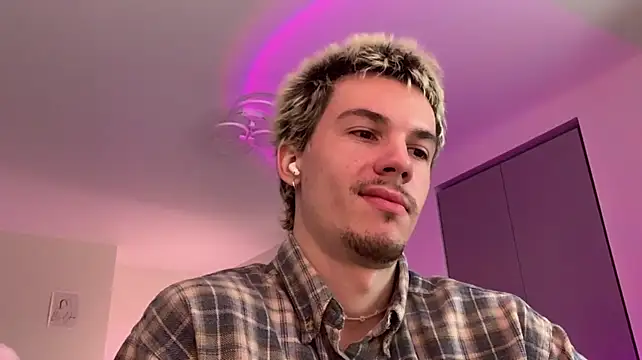 Jeremy1Scott live cam