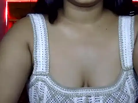 Nimrit_Kaur live cam on StripChat