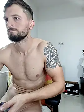 DecadentHell live cam on Stripchat