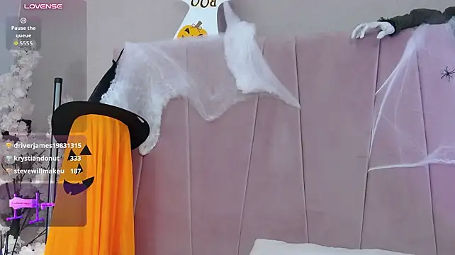 DeniseSun live cam on StripChat