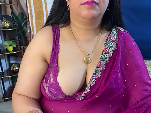 Curvy_Vincy4