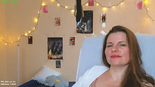 Mirabelle_Velvet
