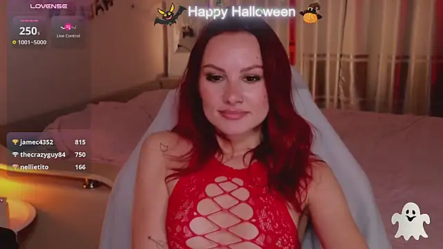Ginger_Jessy_ live cam on Stripchat