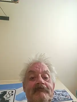 Fonse1860 live cam on Stripchat