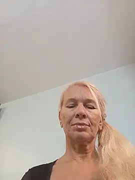 ViktoriaSexi1 live cam