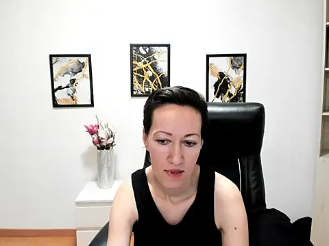 AyshaJoy live cam on Stripchat